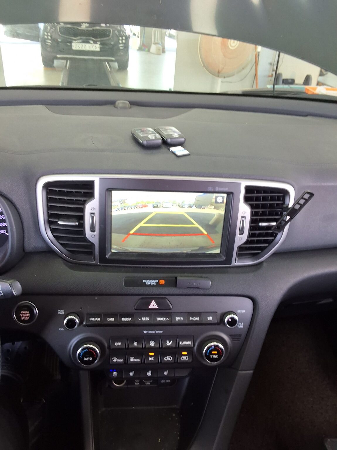 KIA NEW SPORTAGE 1.7 2WD NOBLESSE 2016 - zdjęcie 19