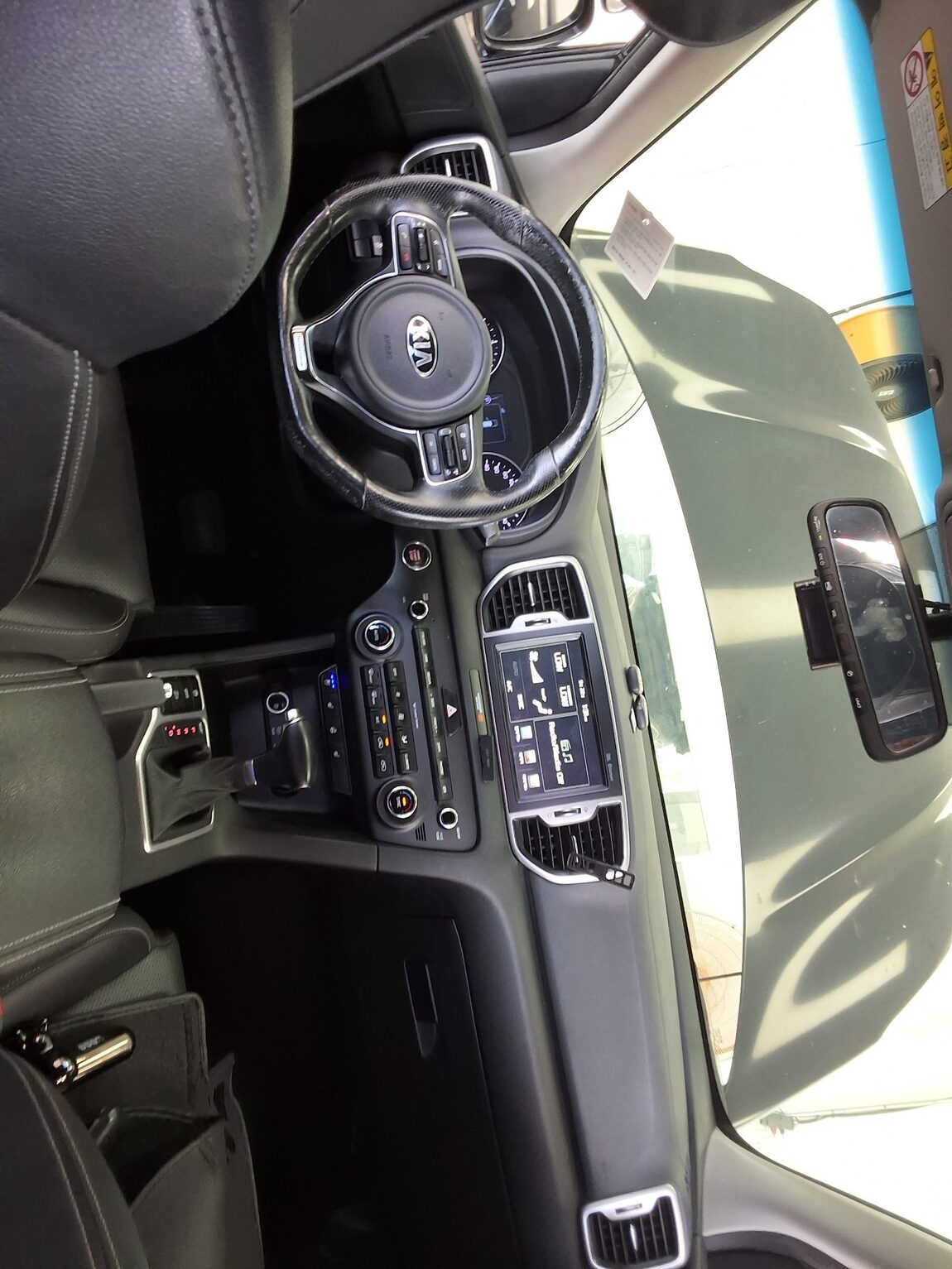 KIA NEW SPORTAGE 1.7 2WD NOBLESSE 2016 - zdjęcie 12