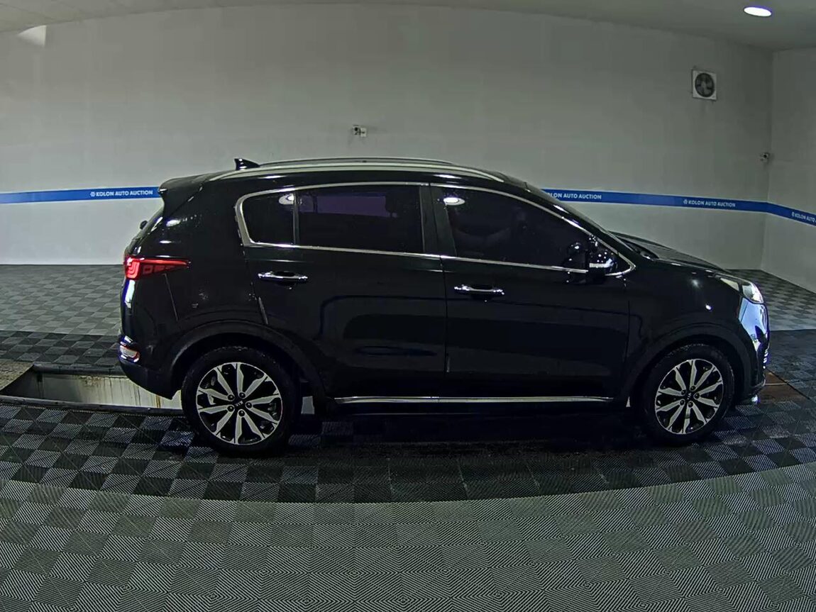 KIA NEW SPORTAGE 1.7 2WD NOBLESSE 2016 - zdjęcie 4