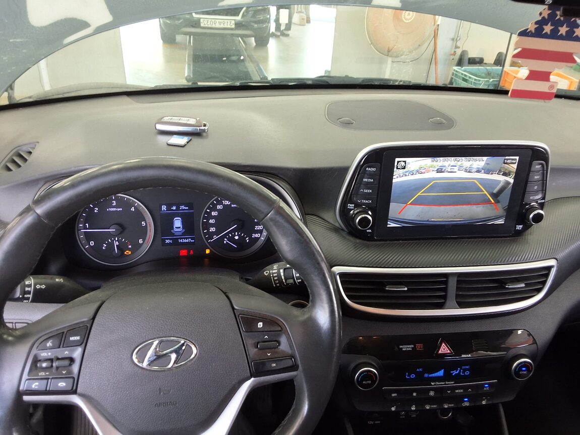 HYUNDAI NEW TUCSON 1.6 DIESEL 2WD MODERN 2019 - zdjęcie 19