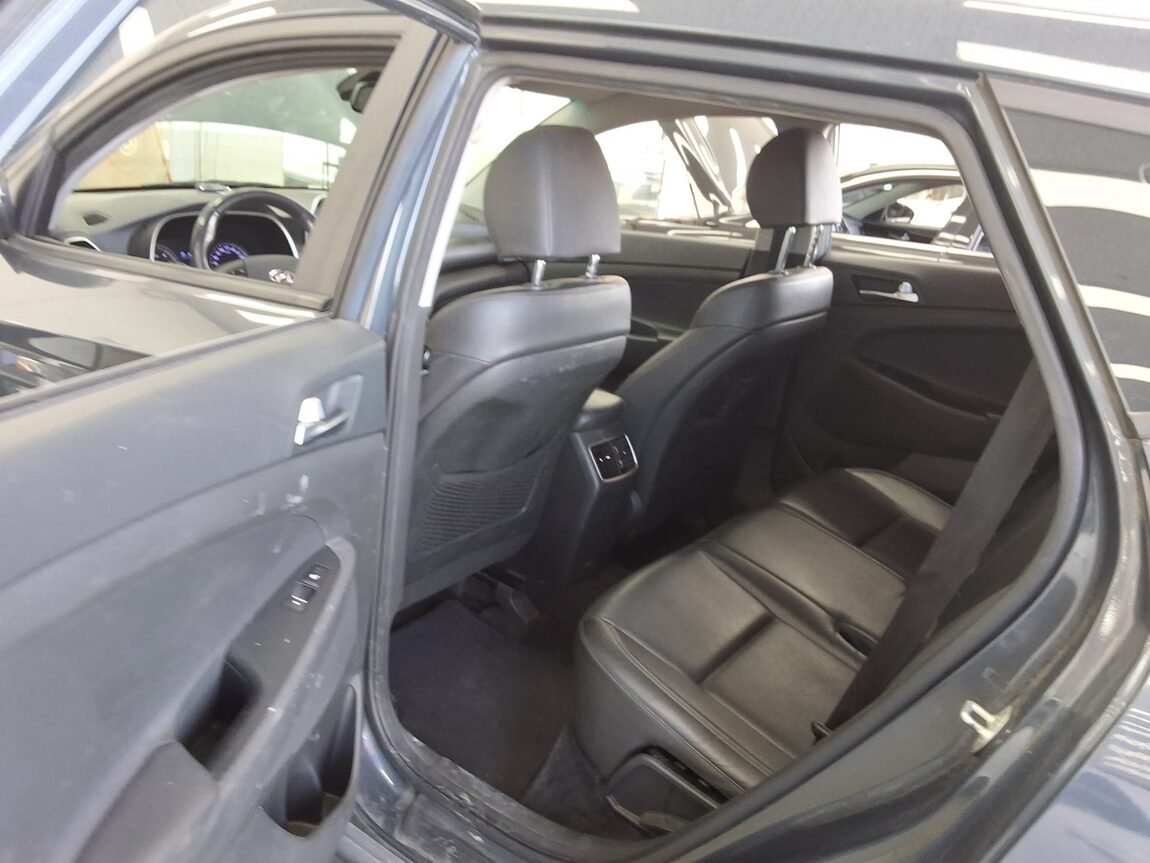 HYUNDAI NEW TUCSON 1.6 DIESEL 2WD MODERN 2019 - zdjęcie 13