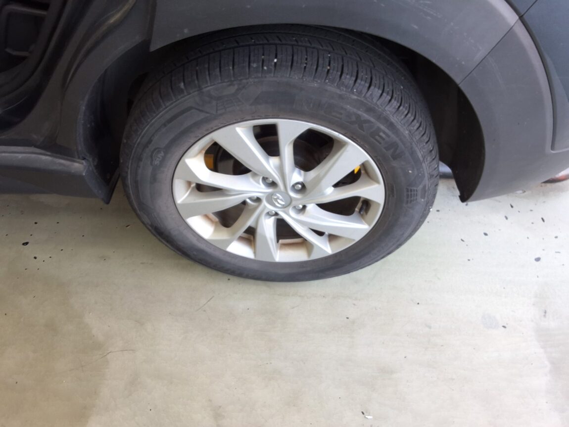 HYUNDAI NEW TUCSON 1.6 DIESEL 2WD MODERN 2019 - zdjęcie 23