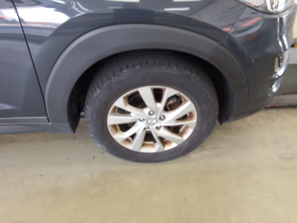 HYUNDAI NEW TUCSON 1.6 DIESEL 2WD MODERN 2019 - zdjęcie 24