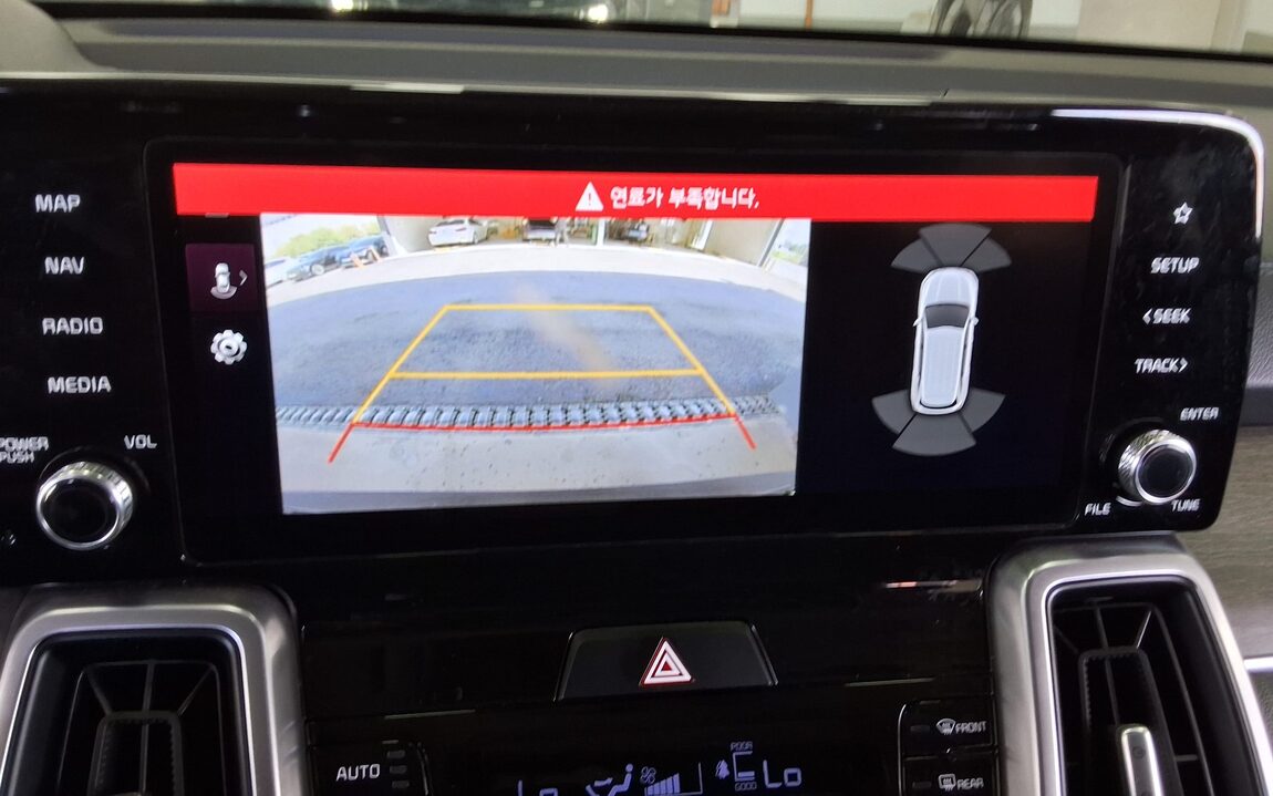 KIA NEW SORENTO (MQ4) 2.2 DIESEL 2WD PRESTIGE 2023 - zdjęcie 19
