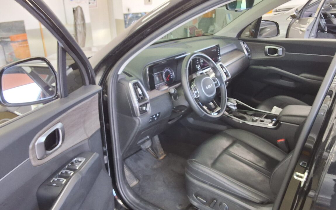 KIA NEW SORENTO (MQ4) 2.2 DIESEL 2WD PRESTIGE 2023 - zdjęcie 10