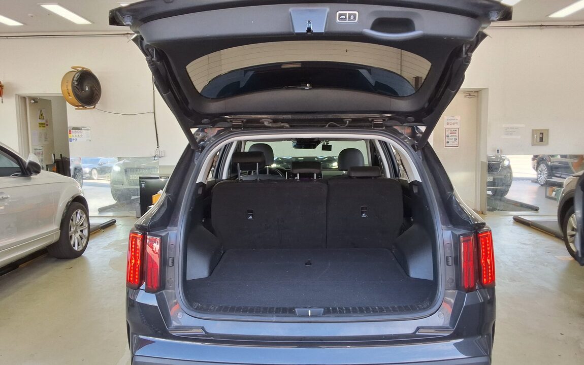 KIA NEW SORENTO (MQ4) 2.2 DIESEL 2WD PRESTIGE 2023 - zdjęcie 15