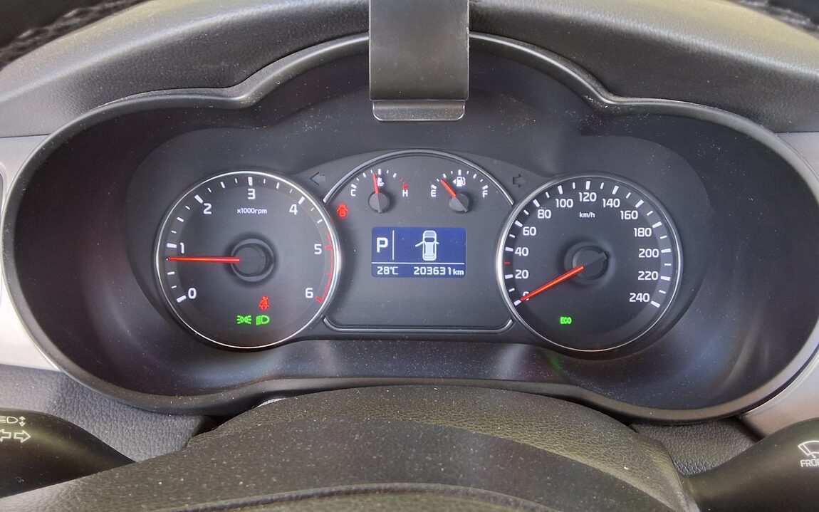 KIA ALL NEW CARENS 1.7 VGT DIESEL NOBLESSE 2014 - zdjęcie 9
