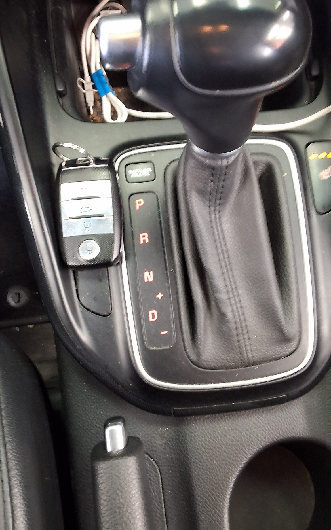 KIA ALL NEW CARENS 1.7 VGT DIESEL NOBLESSE 2014 - zdjęcie 20