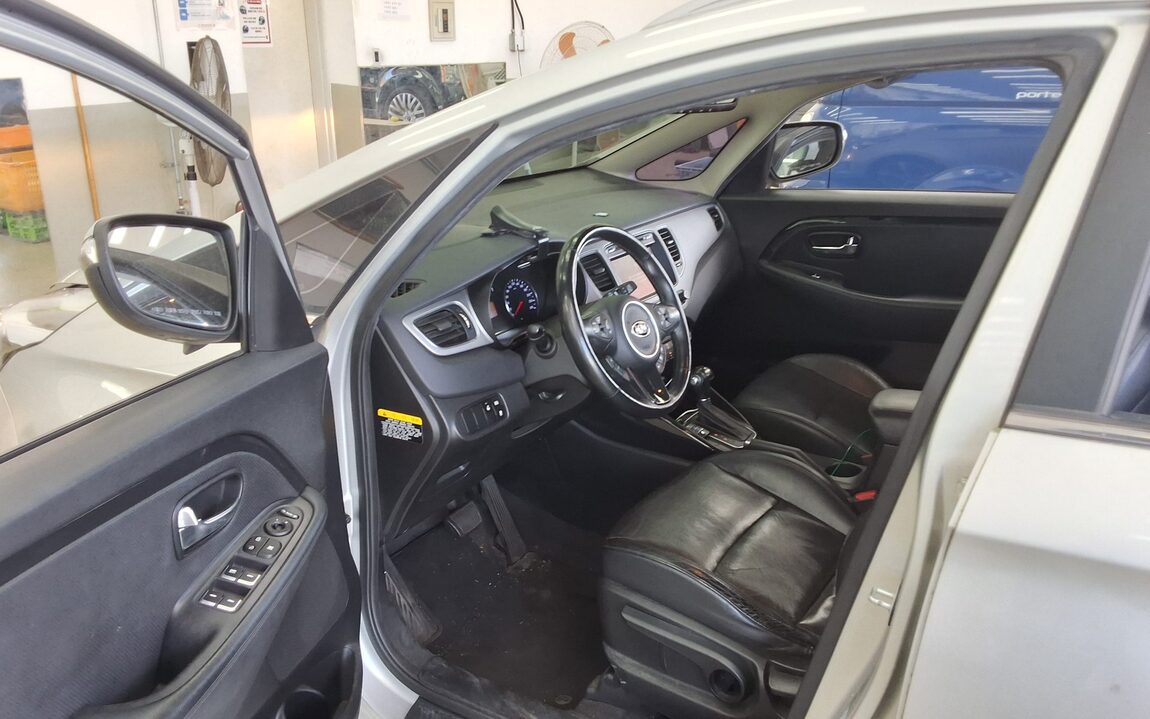 KIA ALL NEW CARENS 1.7 VGT DIESEL NOBLESSE 2014 - zdjęcie 10
