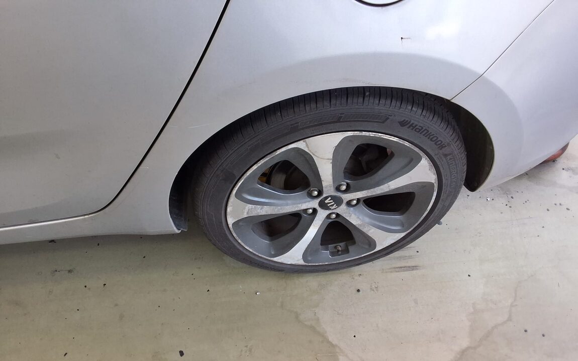 KIA ALL NEW CARENS 1.7 VGT DIESEL NOBLESSE 2014 - zdjęcie 24