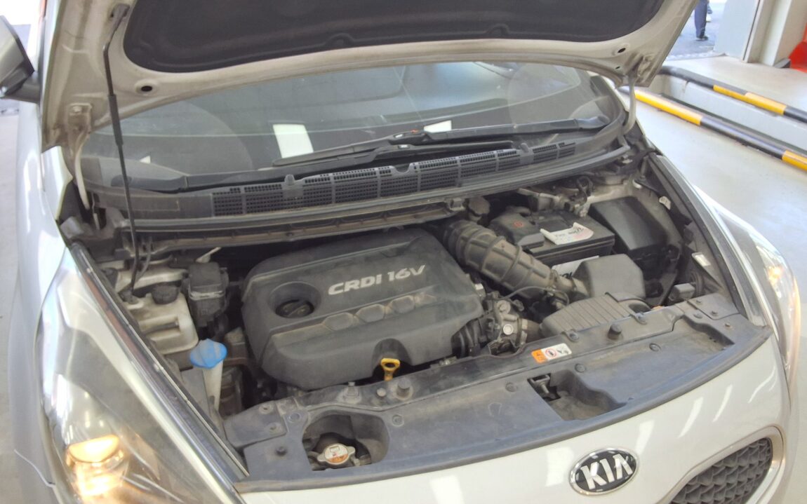 KIA ALL NEW CARENS 1.7 VGT DIESEL NOBLESSE 2014 - zdjęcie 21