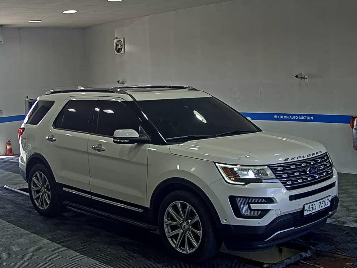 FORD EXPLORER (5TH GEN) 2.3 AWD LIMITED 2017 - zdjęcie 3