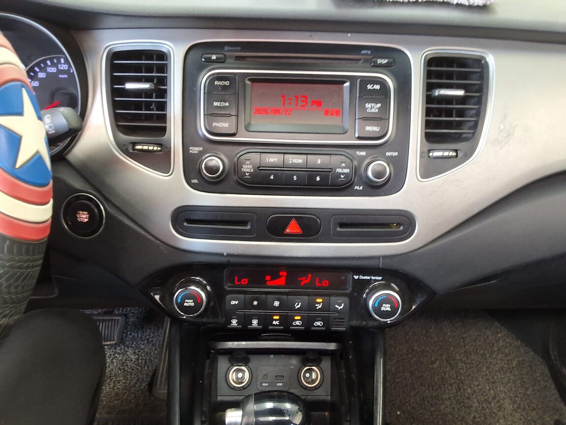 KIA ALL NEW CARENS 2.0 LPI PRESTIGE 2014 - zdjęcie 23