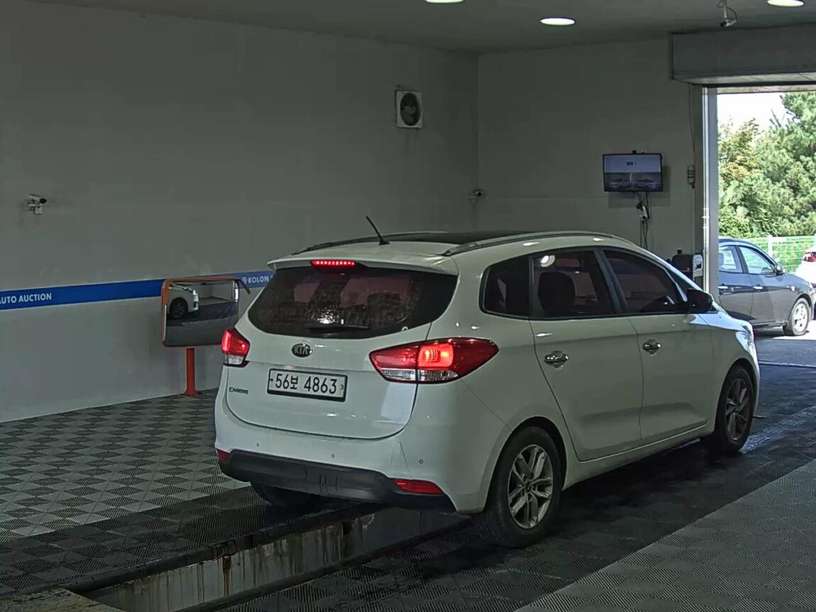 KIA ALL NEW CARENS 2.0 LPI PRESTIGE 2014 - zdjęcie 5