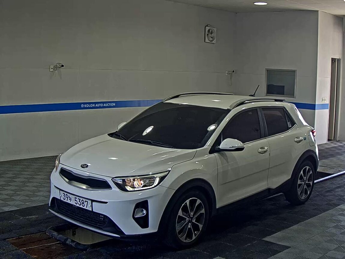 KIA STONIC U2 1.6 DIESEL PRESTIGE 2018 - zdjęcie 2