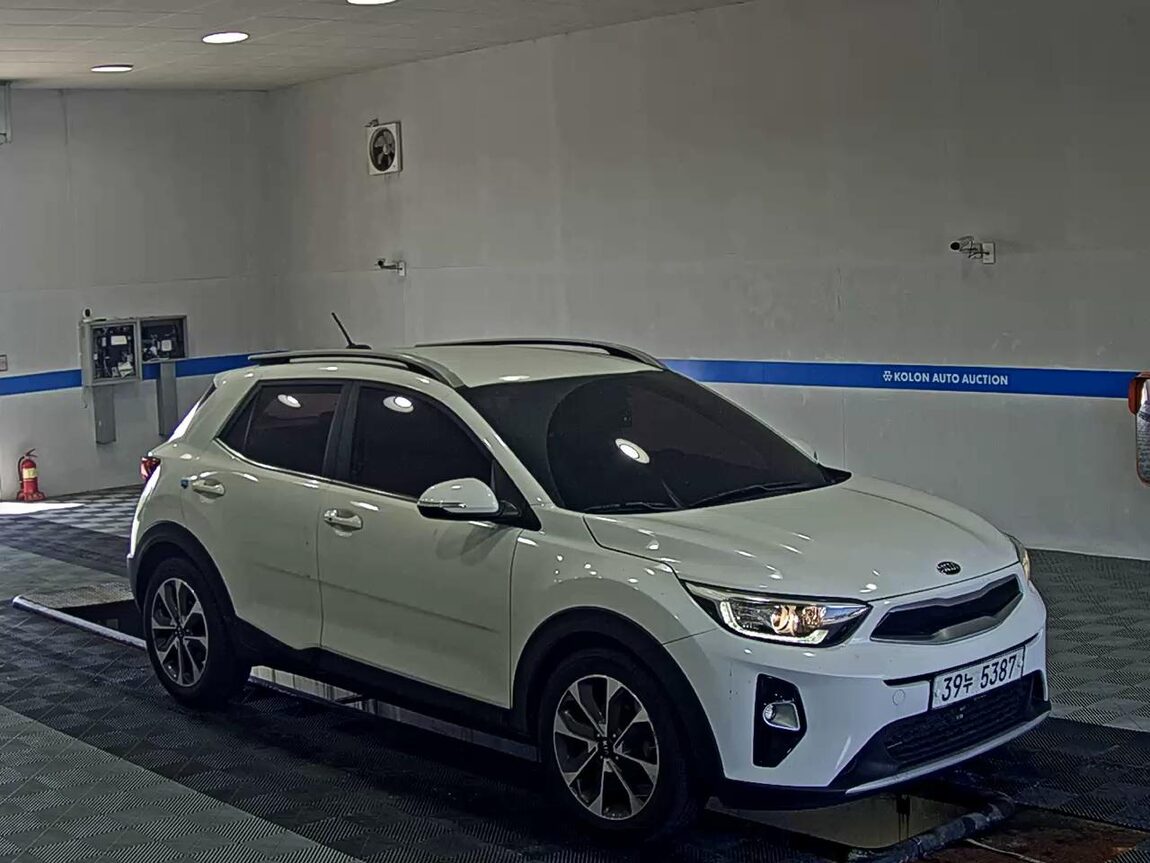 KIA STONIC U2 1.6 DIESEL PRESTIGE 2018 - zdjęcie 3
