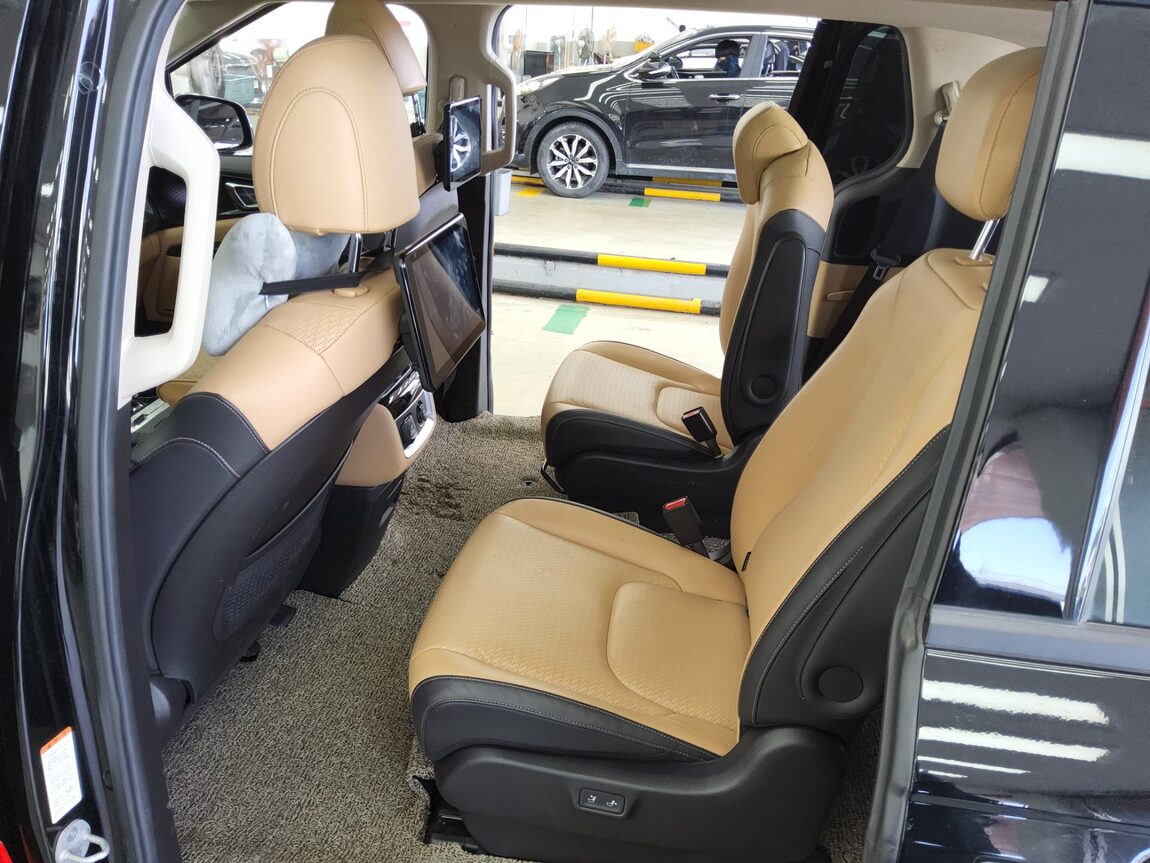 KIA NEW CARNIVAL (KA4) 9-SEATER GASOLINE SIGNATURE 2021 - zdjęcie 12