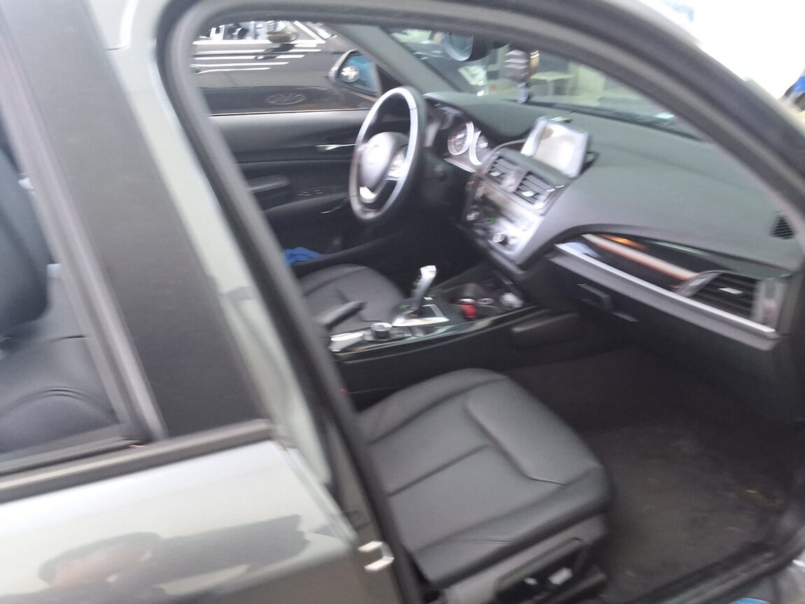 BMW 1 SERIES (2ND GEN) 5-DOOR 118d URBAN LINE PACK 1 2014 - zdjęcie 15