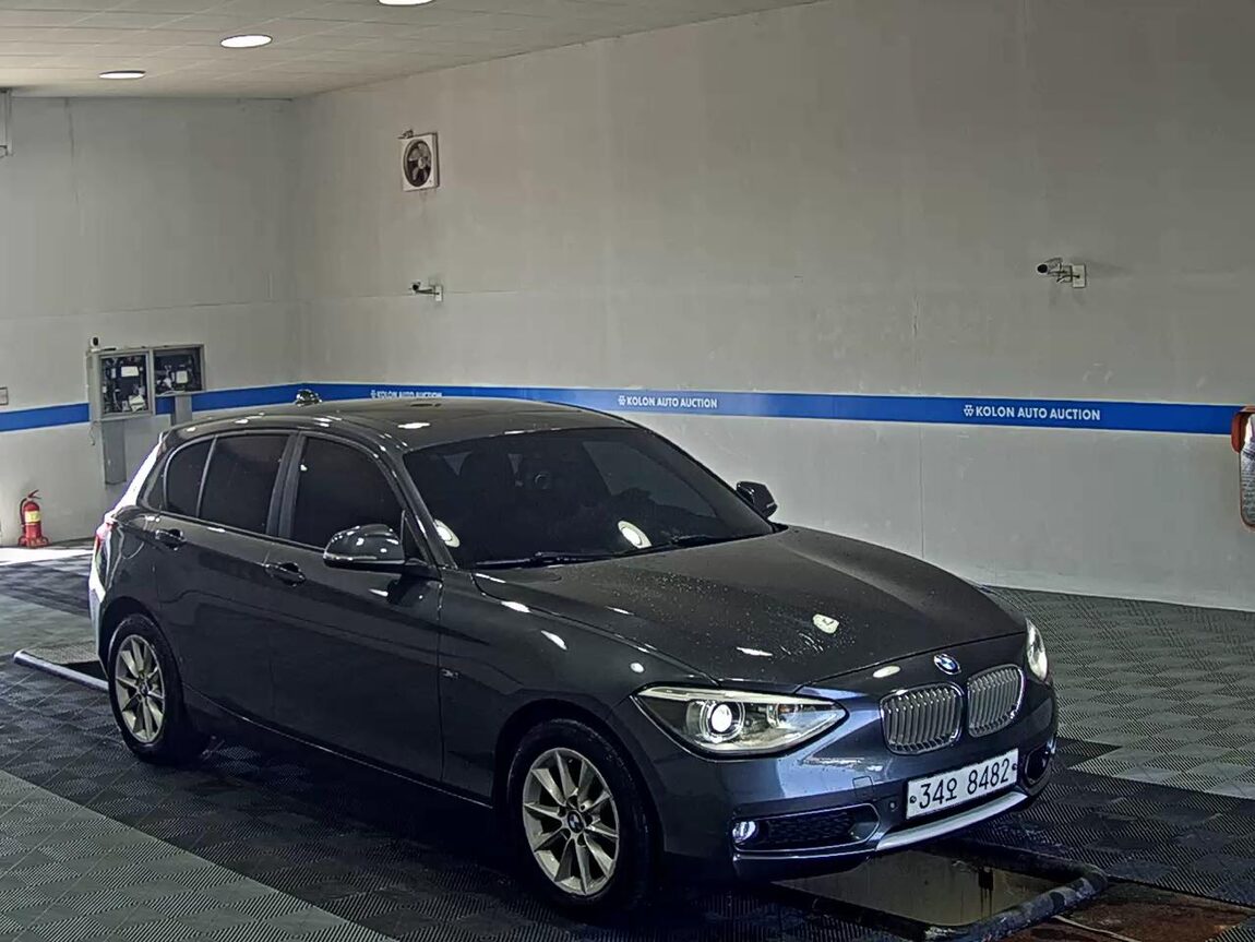 BMW 1 SERIES (2ND GEN) 5-DOOR 118d URBAN LINE PACK 1 2014 - zdjęcie 3
