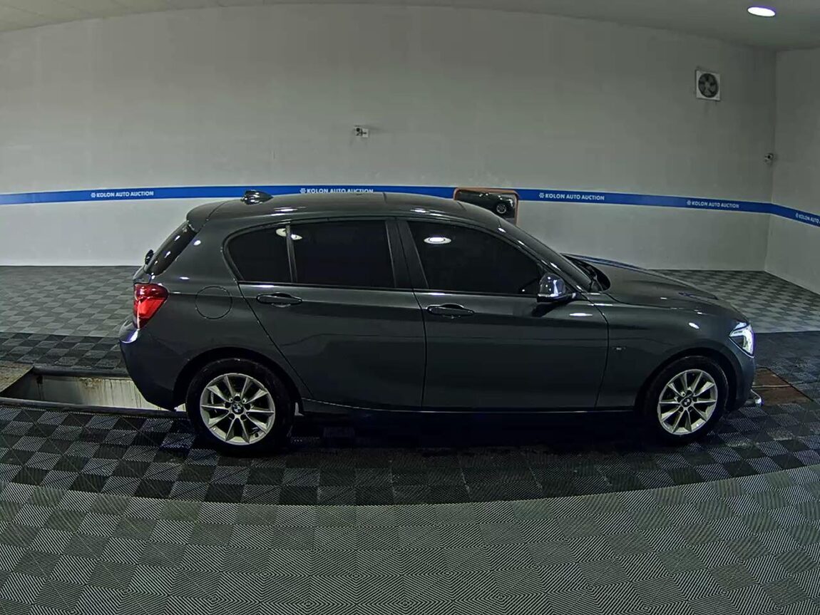 BMW 1 SERIES (2ND GEN) 5-DOOR 118d URBAN LINE PACK 1 2014 - zdjęcie 4