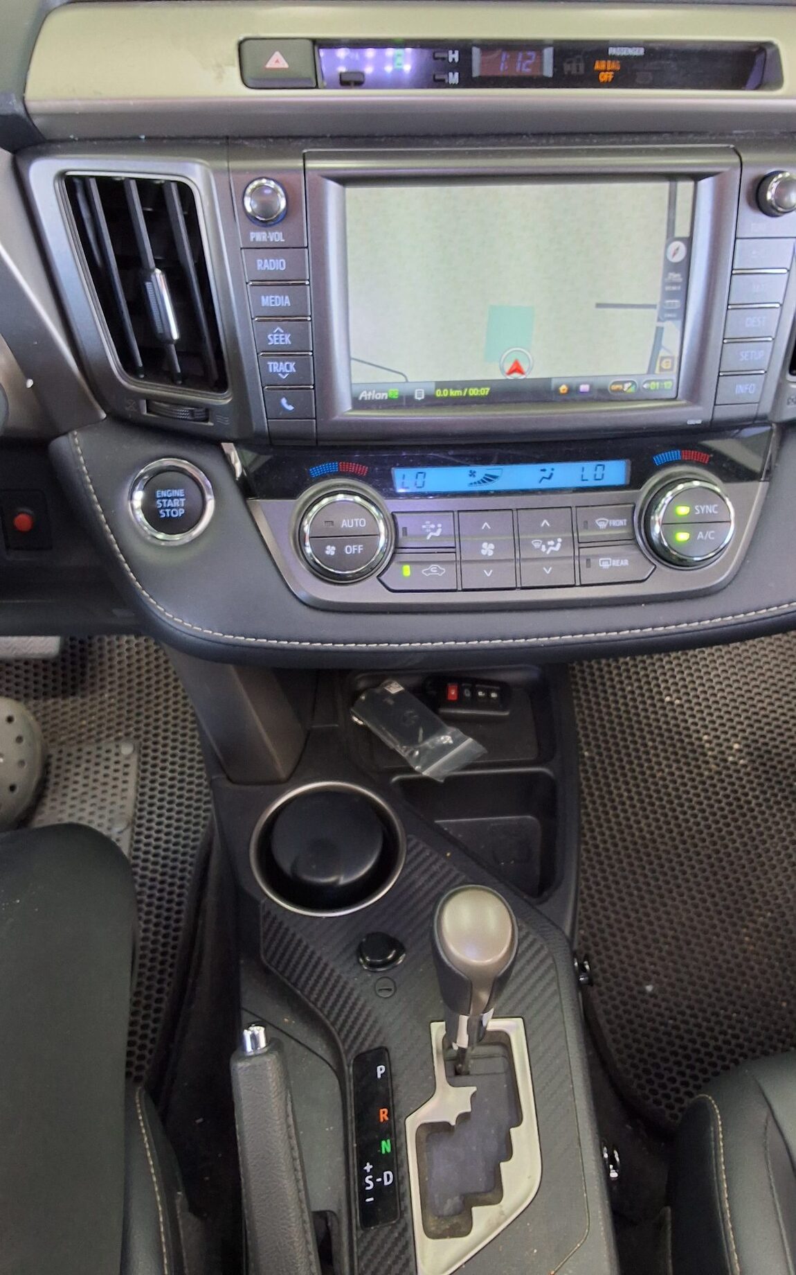 TOYOTA RAV4 (4TH GEN) 2.5 4WD 2014 - zdjęcie 18