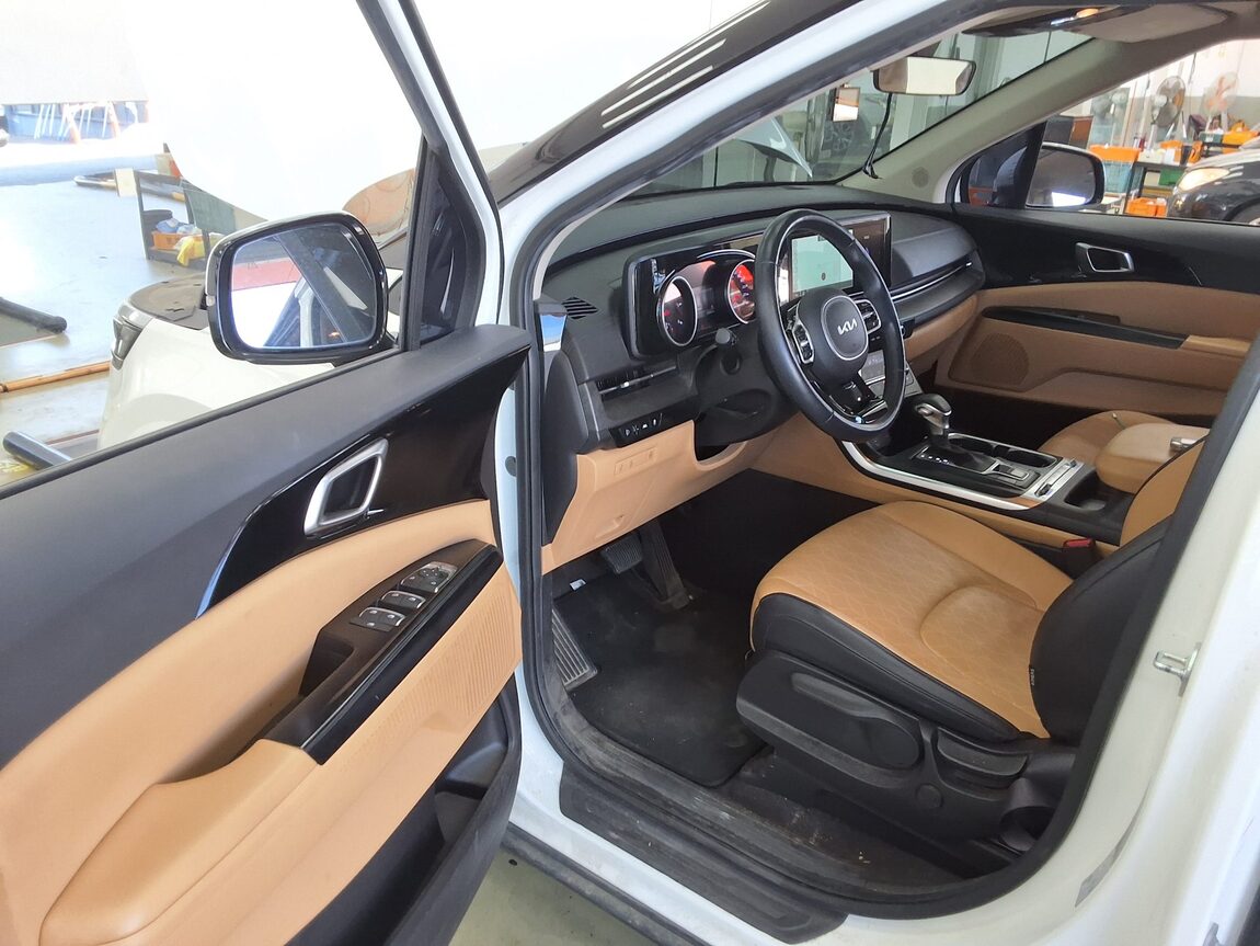 KIA NEW CARNIVAL (KA4) 9-SEATER DIESEL PRESTIGE 2022 - zdjęcie 11