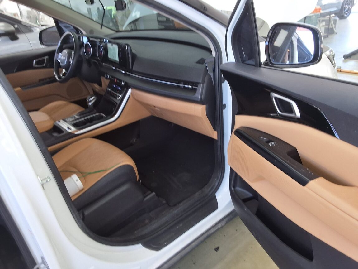 KIA NEW CARNIVAL (KA4) 9-SEATER DIESEL PRESTIGE 2022 - zdjęcie 15