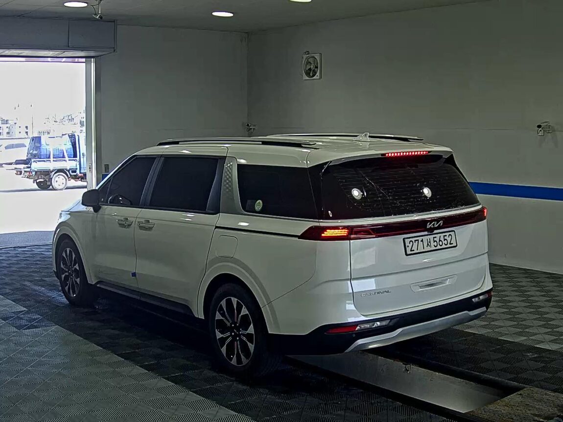 KIA NEW CARNIVAL (KA4) 9-SEATER DIESEL PRESTIGE 2022 - zdjęcie 6