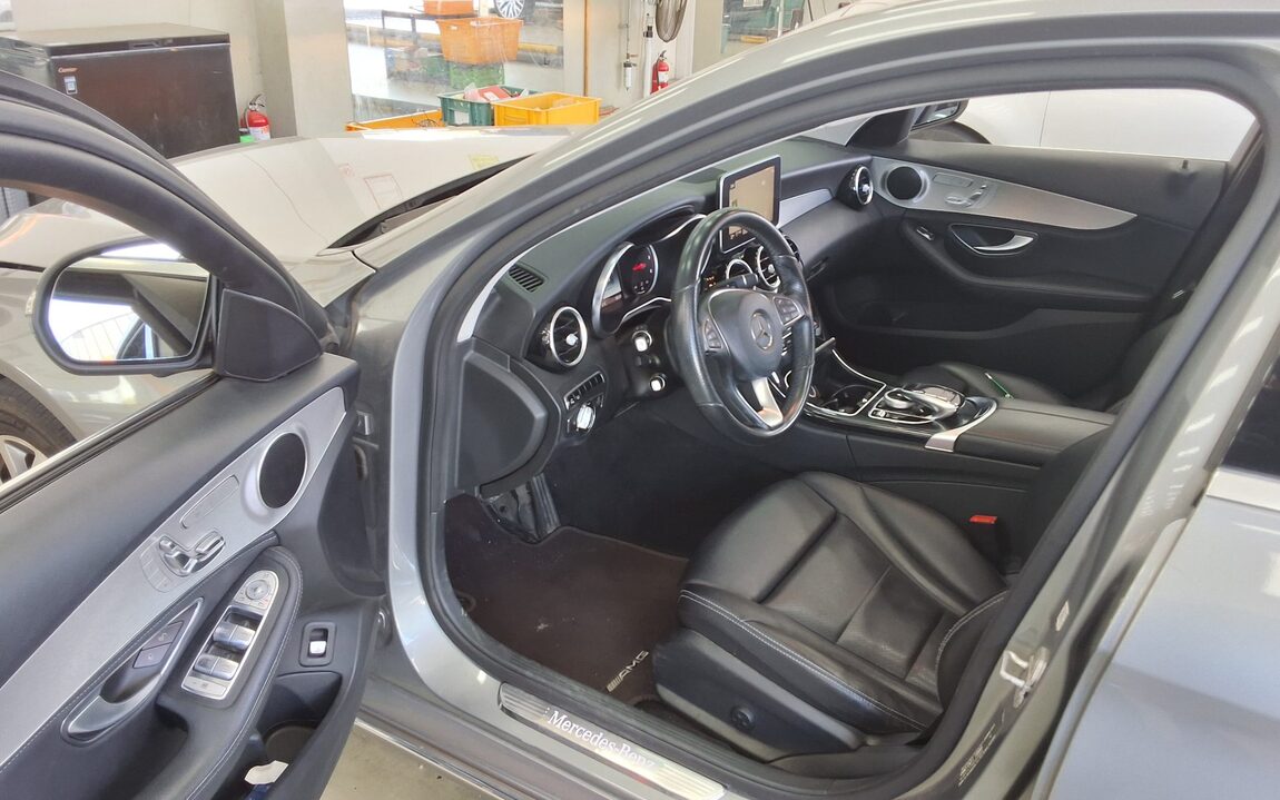 MERCEDES-BENZ C-CLASS (4TH GEN) C220 CDI BLUETEC AVANTGARDE 2015 - zdjęcie 10
