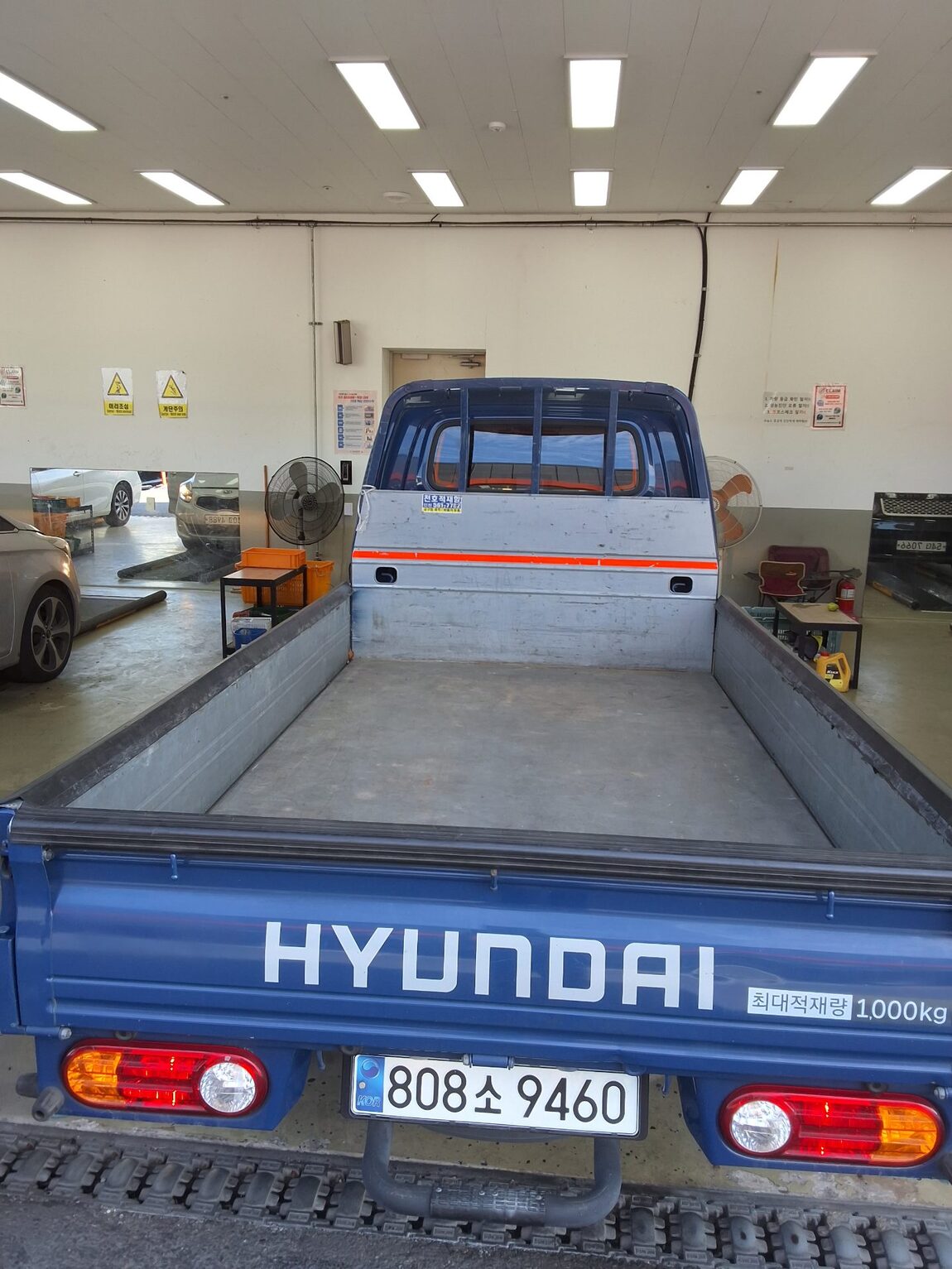 HYUNDAI PORTER II LPG SUPER CAB EXTRA LONG WHEELBASE MODERN 2024 - zdjęcie 13