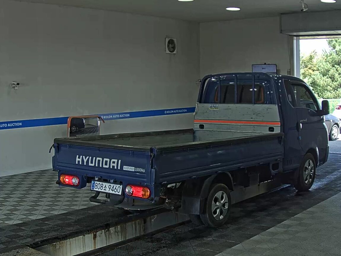 HYUNDAI PORTER II LPG SUPER CAB EXTRA LONG WHEELBASE MODERN 2024 - zdjęcie 5