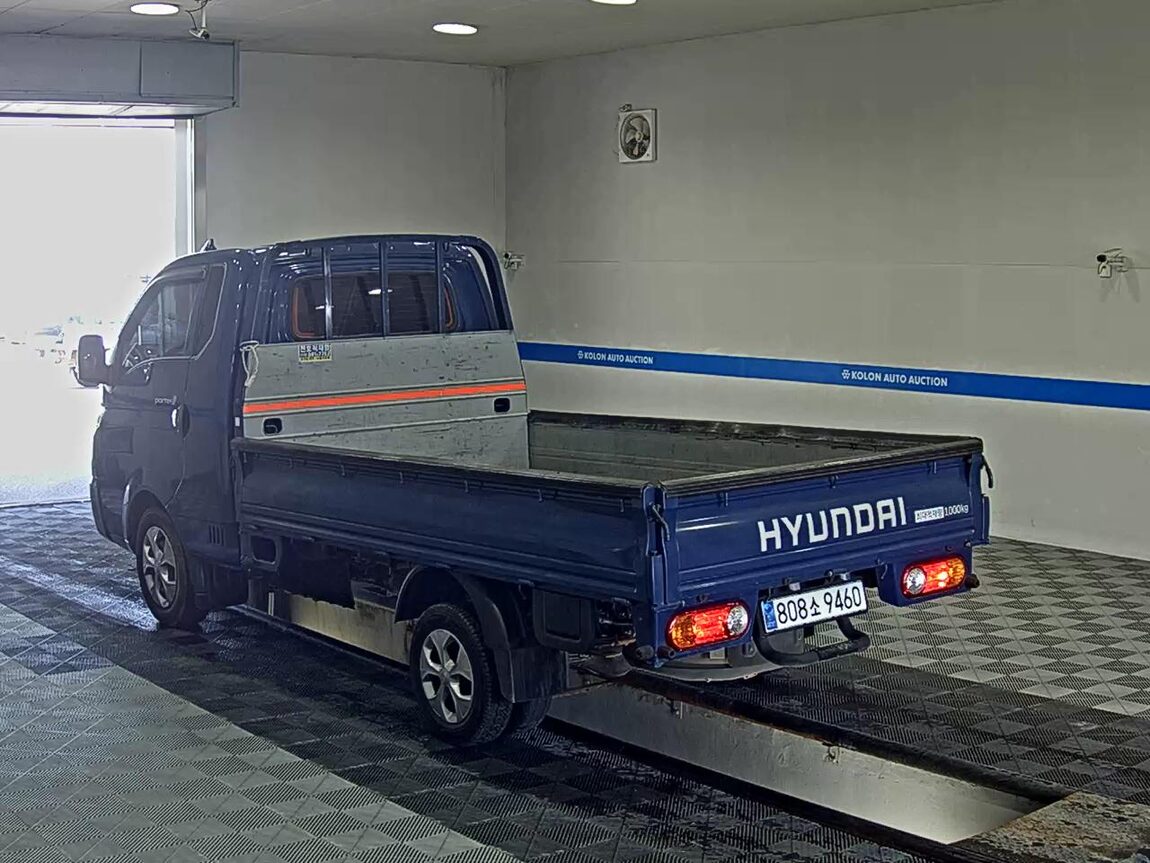 HYUNDAI PORTER II LPG SUPER CAB EXTRA LONG WHEELBASE MODERN 2024 - zdjęcie 6