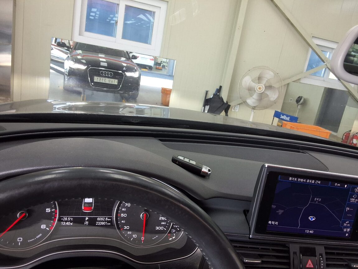 AUDI A6 (4TH GEN) 3.0 TDI QUATTRO LED PACK 2014 - zdjęcie 25