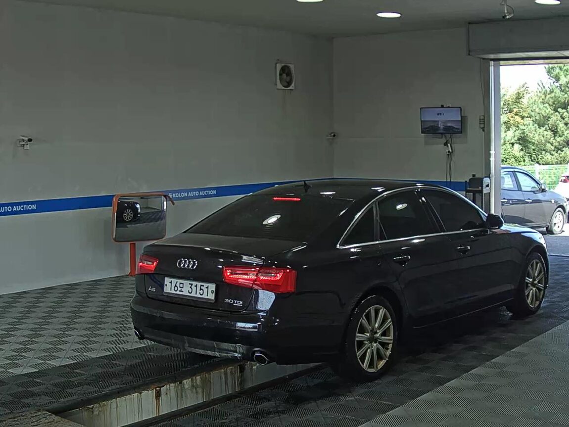 AUDI A6 (4TH GEN) 3.0 TDI QUATTRO LED PACK 2014 - zdjęcie 5