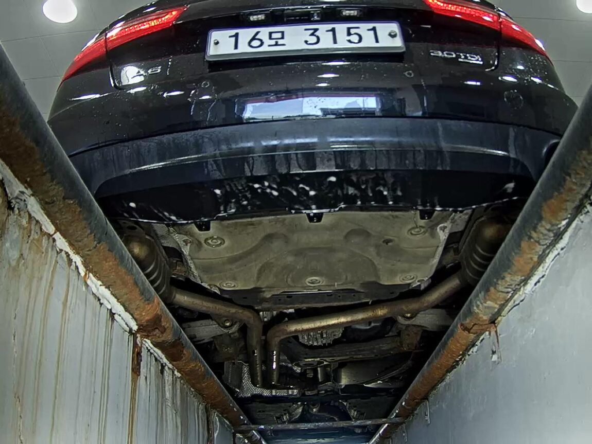 AUDI A6 (4TH GEN) 3.0 TDI QUATTRO LED PACK 2014 - zdjęcie 8