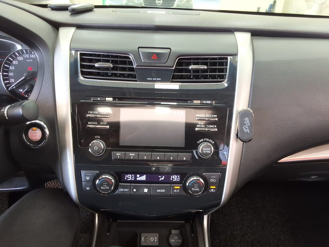 NISSAN ALTIMA (5TH GEN) 2.5 2014 - zdjęcie 24