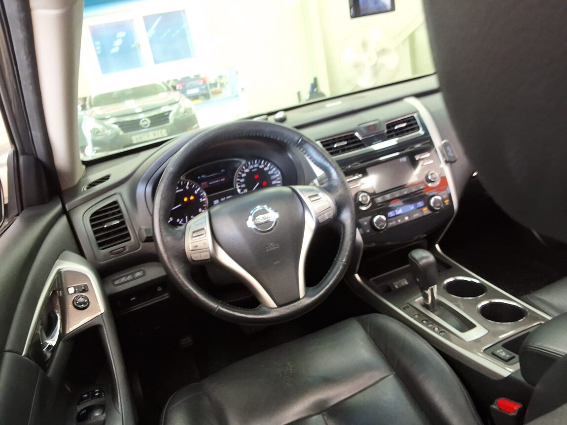 NISSAN ALTIMA (5TH GEN) 2.5 2014 - zdjęcie 12