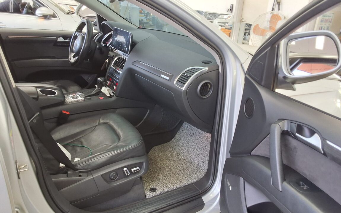 AUDI Q7 3.0 TDI QUATTRO DYNAMIC 2014 - zdjęcie 14