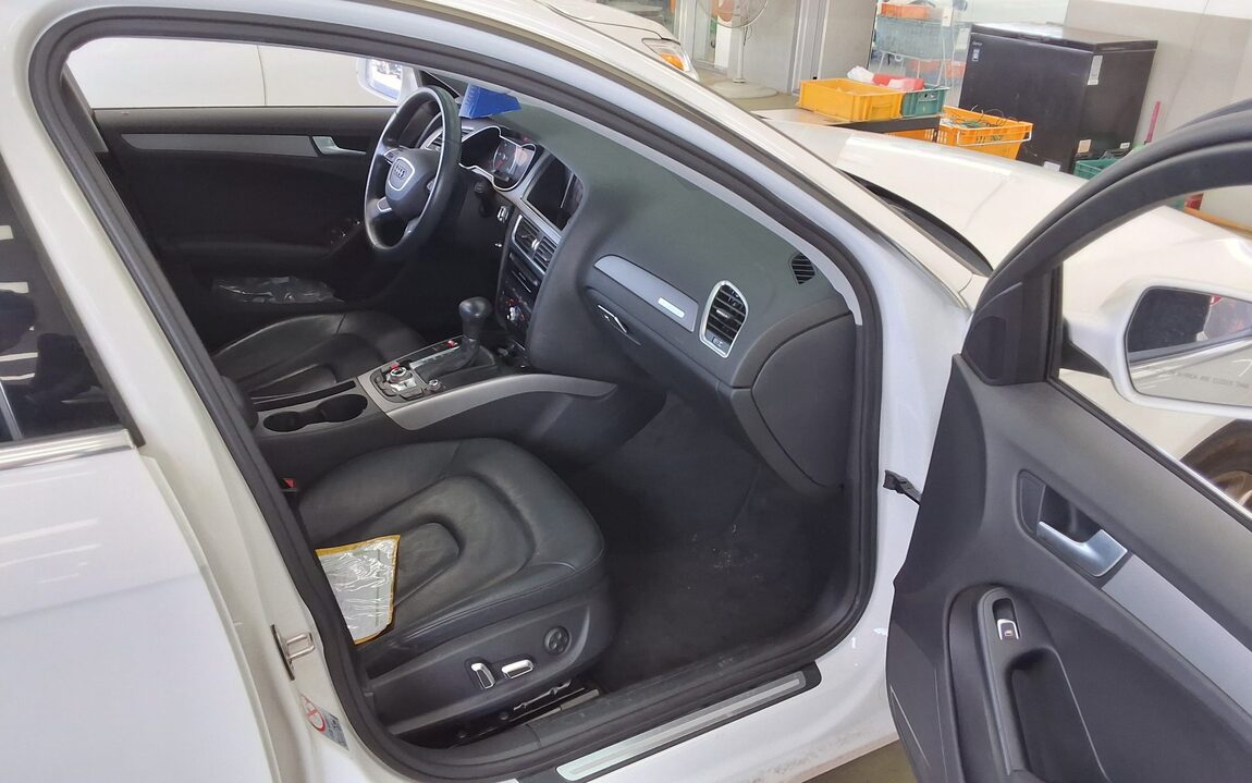AUDI A4 (4TH GEN) 35 TDI QUATTRO 2015 - zdjęcie 14