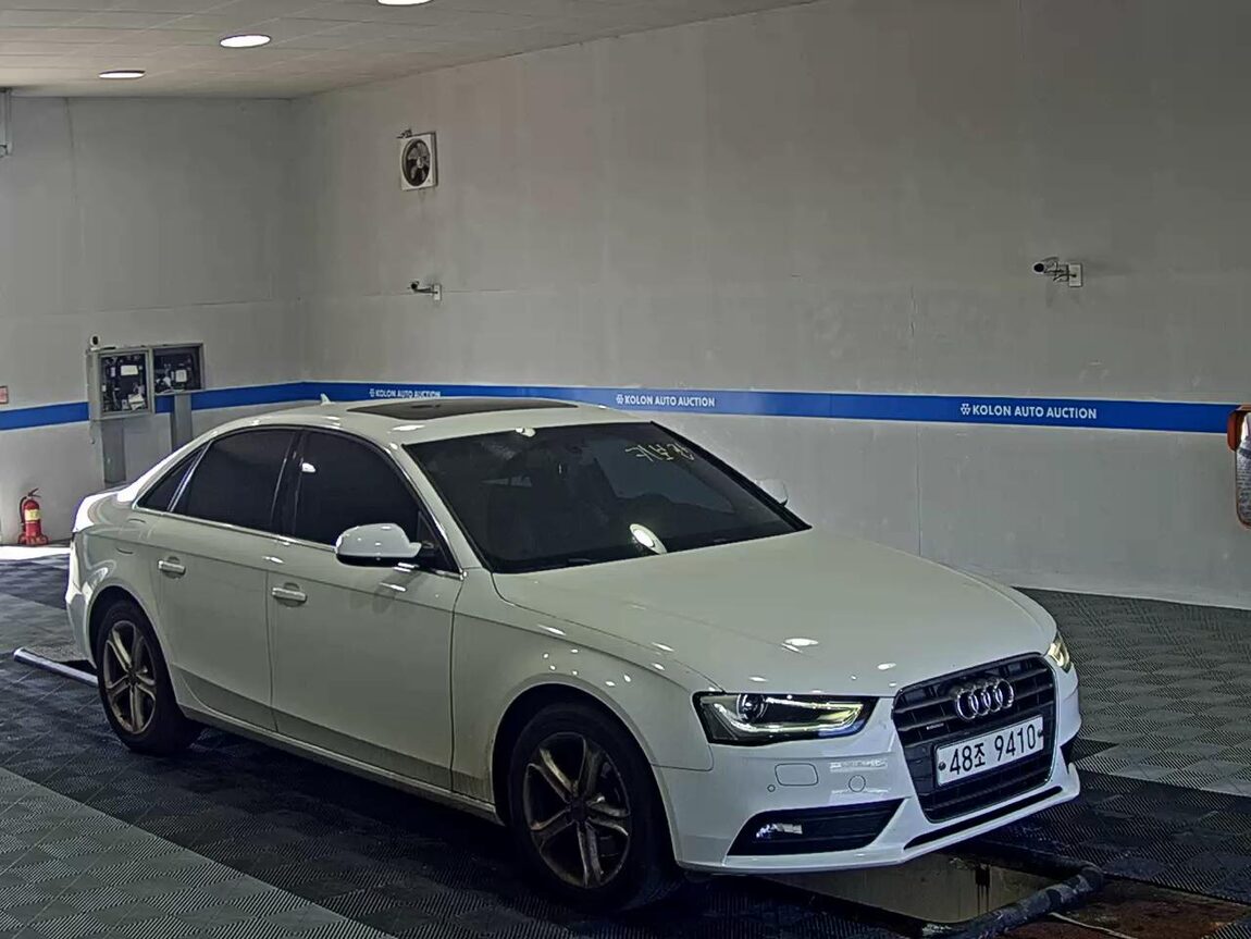 AUDI A4 (4TH GEN) 35 TDI QUATTRO 2015 - zdjęcie 3