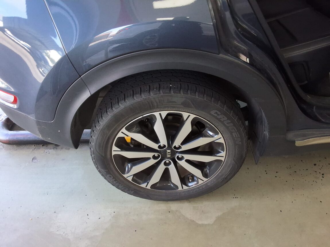 KIA NEW SPORTAGE 1.7 2WD NOBLESSE 2016 - zdjęcie 25