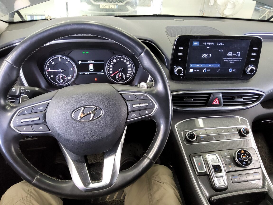 HYUNDAI THE NEW SANTA FE DIESEL 2.2 AWD PREMIUM 2021 - zdjęcie 17