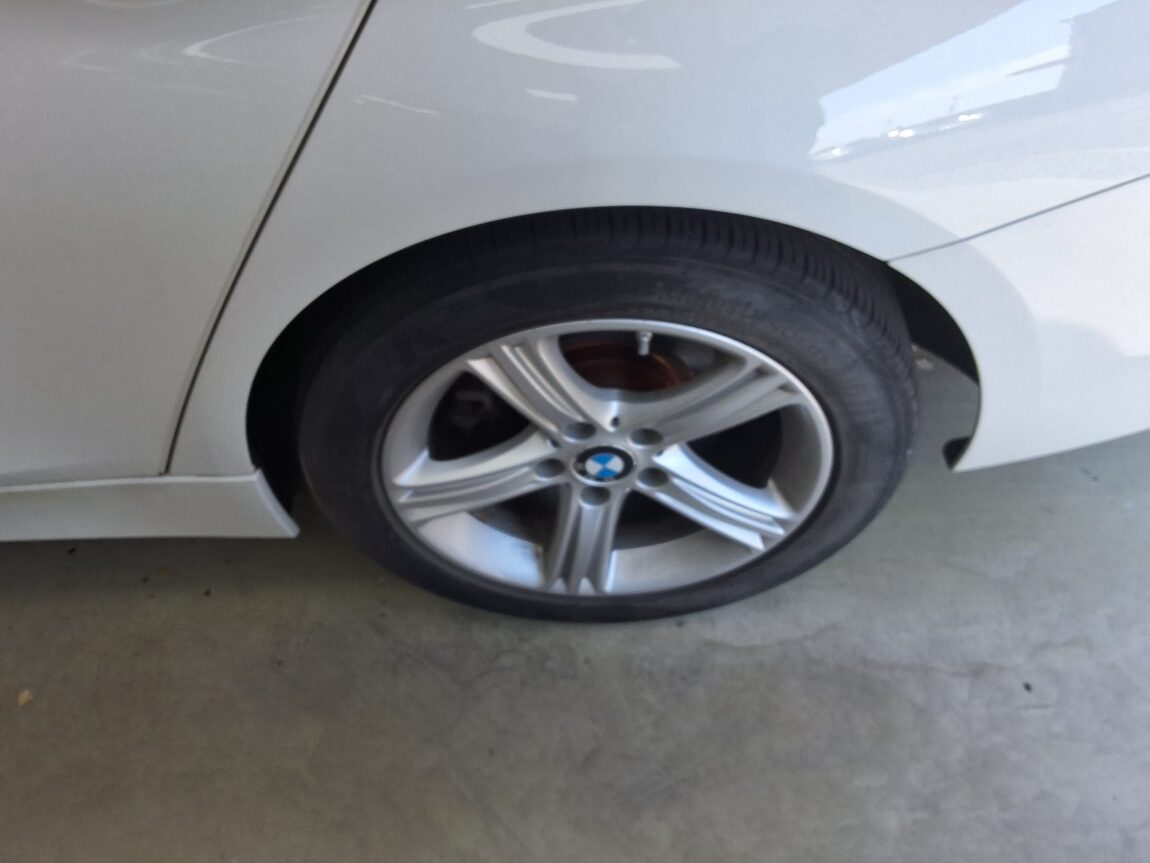 BMW 3 SERIES (6TH GEN) 320d 2015 - zdjęcie 20