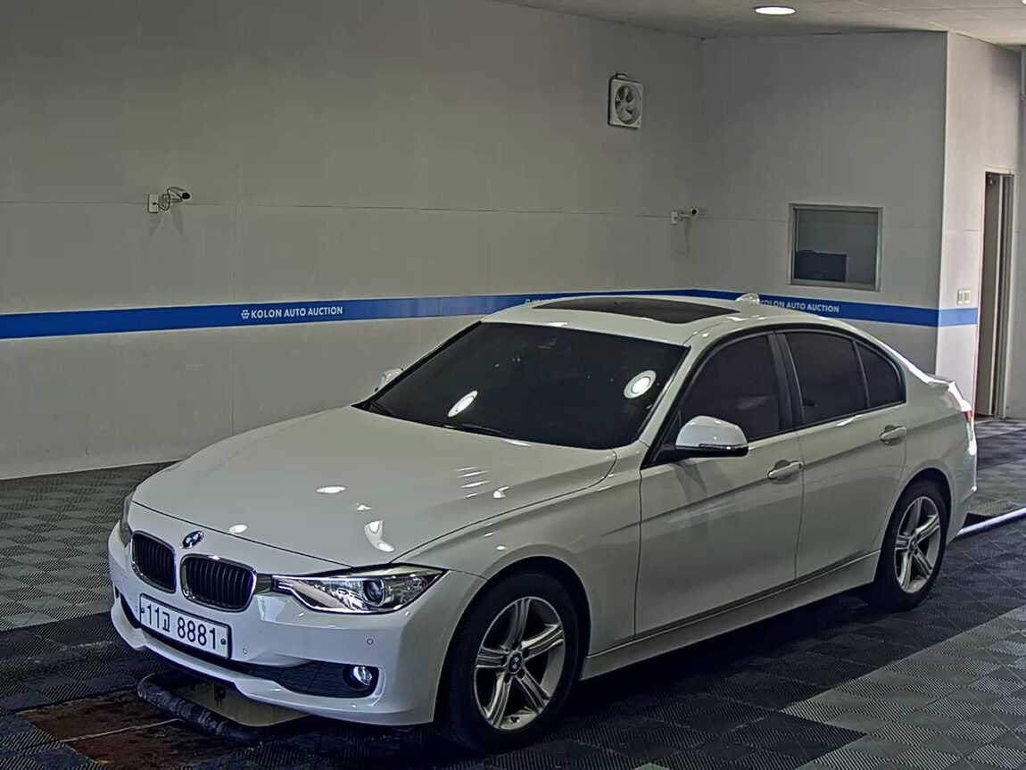 BMW 3 SERIES (6TH GEN) 320d 2015 - zdjęcie 2
