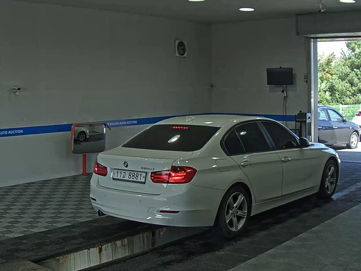 BMW 3 SERIES (6TH GEN) 320d 2015 - zdjęcie 5