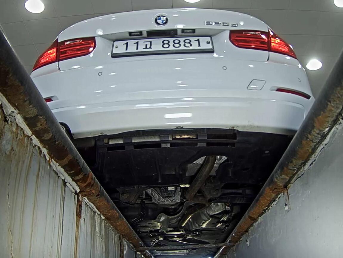 BMW 3 SERIES (6TH GEN) 320d 2015 - zdjęcie 8