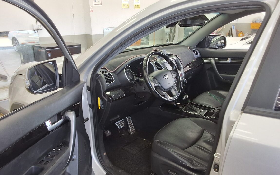 KIA NEW SORENTO R R2.0 2WD PRESTIGE 2014 - zdjęcie 10
