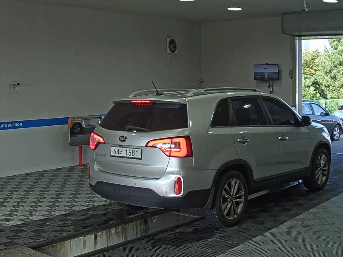 KIA NEW SORENTO R R2.0 2WD PRESTIGE 2014 - zdjęcie 5