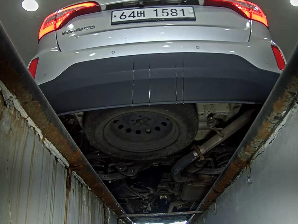KIA NEW SORENTO R R2.0 2WD PRESTIGE 2014 - zdjęcie 8