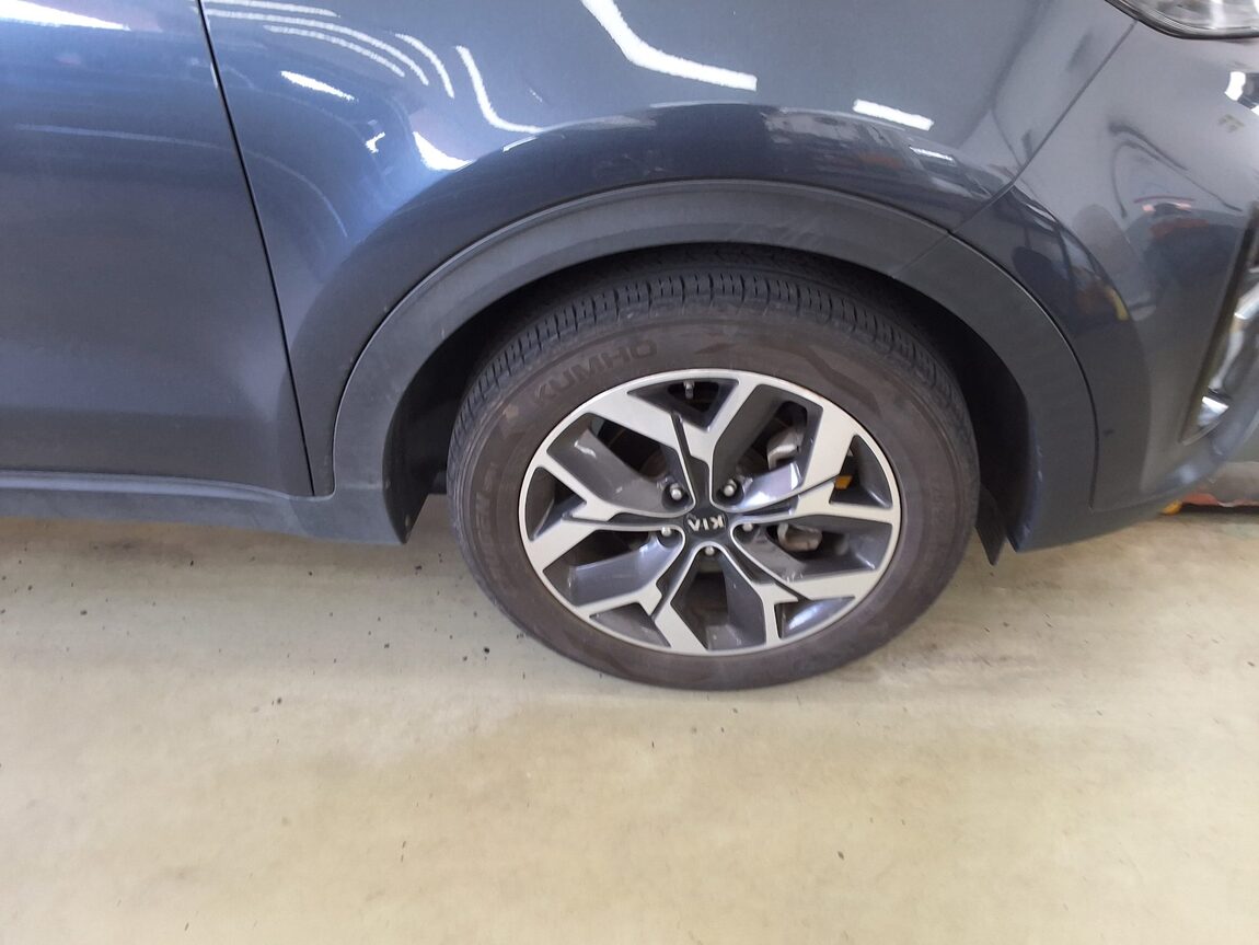 KIA SPORTAGE THE BOLD 2.0 GASOLINE PRESTIGE 2019 - zdjęcie 23